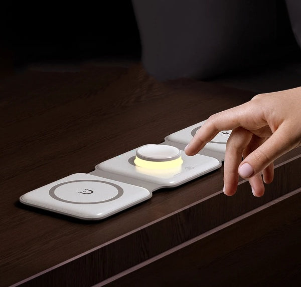 3-in-1 Travel Charging Station