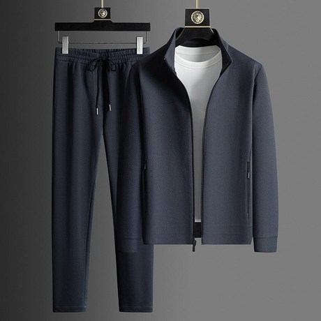 Men's Leisure Suit